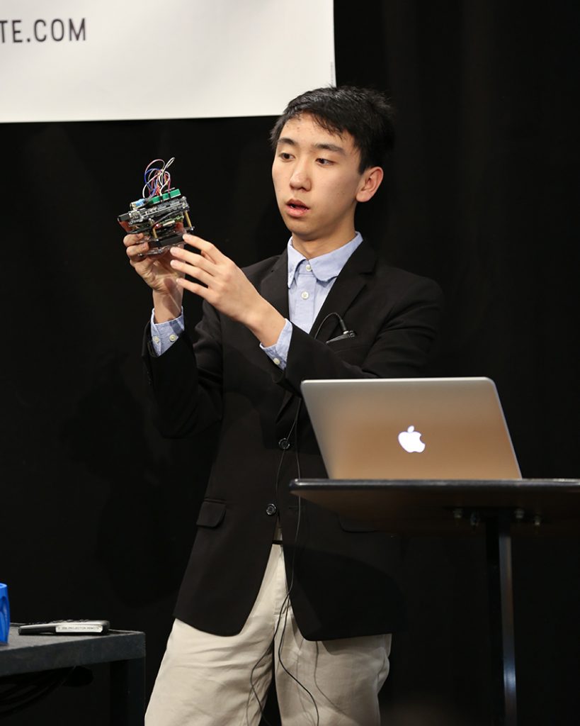 KTBYTE robotics club student Arthur Zhang wins award